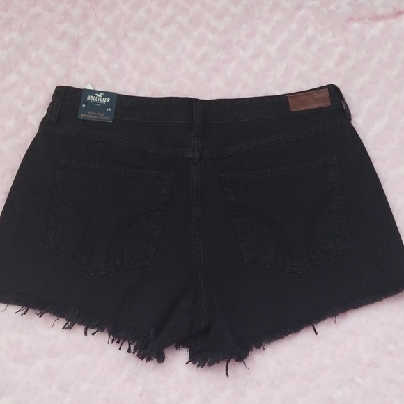 NWT Hollister High Rise Distressed Jean Shorts - Picture 4 of 6